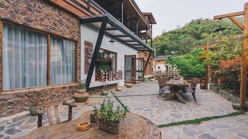 旅游公司导游管理平台：揭秘其优缺点与行业应用