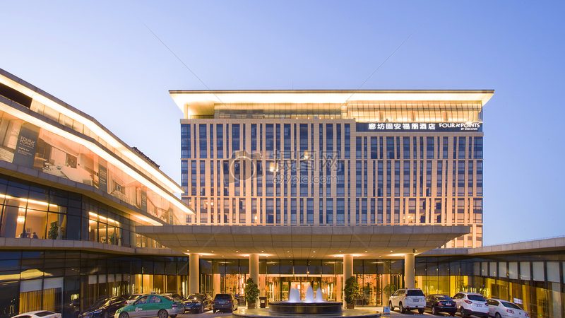 营地住宿条件对比：揭秘户外生活的舒适与便捷**